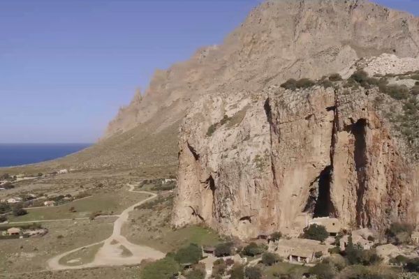 paesaggio grotte